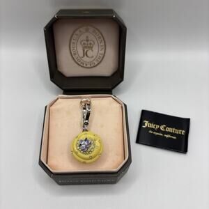 JUICY COUTURE 2009 Yellow Cupcake Charm Silver Lobster Clasp YJRUO177 with Box